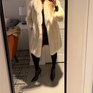 Elegant Cream White Fox Stroller Fur Coat